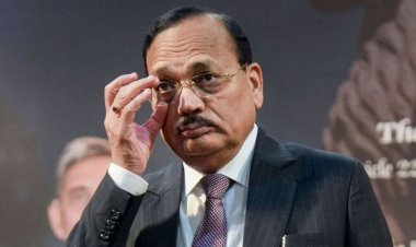 CJI Surya Kant: देश के कुछ युवा तिलचट्टे हैं, जो मीडिया बनकर व्यवस्था पर हमला करते हैं