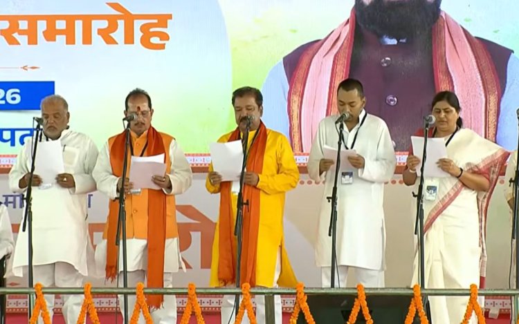 सम्राट कैबिनेट का विस्तार: नीतीश के बेटे निशांत समेत 32 मंत्रियों ने ली शपथ, PM मोदी रहे मौजूद