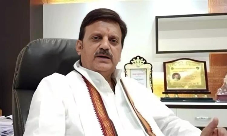 डिप्टी सीएम राजेन्द्र शुक्ल का बड़ा फैसला: काफिले में रहेंगी कम गाड़ियां, ईंधन बचत पर जोर