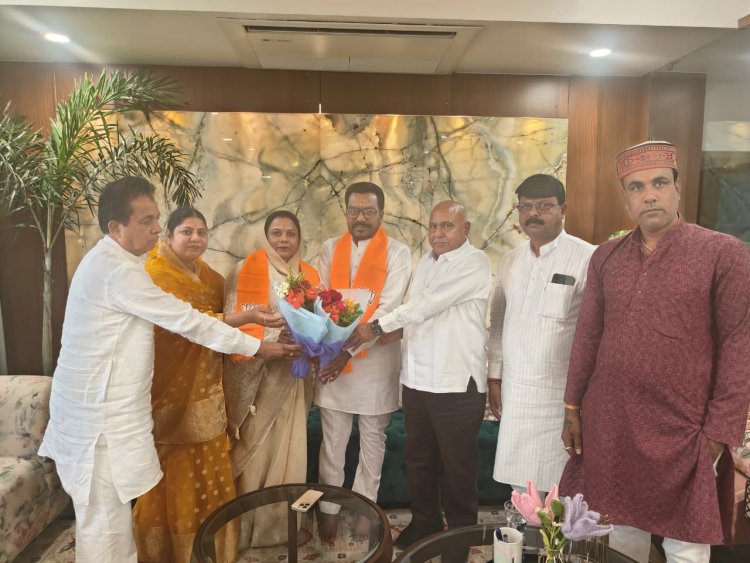 मुलताई नगर पालिका अध्यक्ष नीतू परमार की भाजपा में वापसी, पति संग फिर थामा पार्टी का दामन