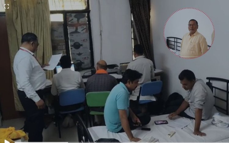 आदिम जाति कल्याण विभाग का बाबू 5 हजार की रिश्वत लेते रंगे हाथ गिरफ्तार, रीवा लोकायुक्त की बड़ी कार्रवाई