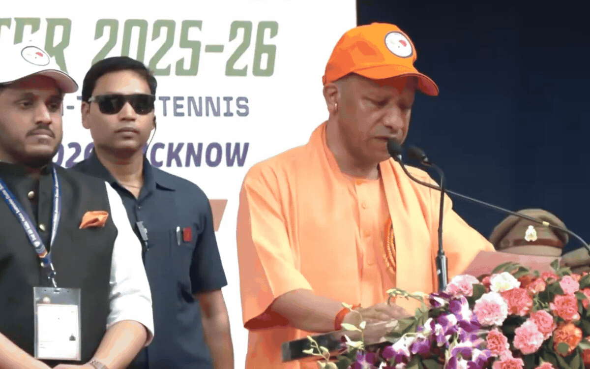 UP Cabinet Expansion: योगी कैबिनेट में 6 नए मंत्रियों की एंट्री, चुनावी समीकरण साधने पर भाजपा का फोकस