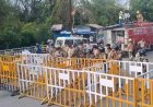 हॉस्टल में पानी की समस्या पर भड़के छात्र, NSUI-यूथ कांग्रेस ने सांसद निवास का किया घेराव