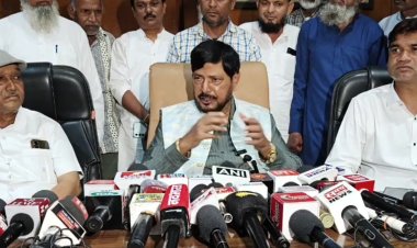 केंद्रीय मंत्री रामदास अठावले का बड़ा बयान, बोले- उद्धव के लिए NDA के दरवाजे खुले