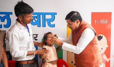 भोपाल में पल्स पोलियो अभियान शुरू: 3.32 लाख बच्चों को पिलाई जा रही दो बूंद जिंदगी की, 2710 बूथ बनाए गए