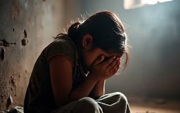 रीवा : बड़े  पापा ने 6 साल की मासूम से की दरिंदगी, बच्ची ICU में भर्ती, हालत नाजुक