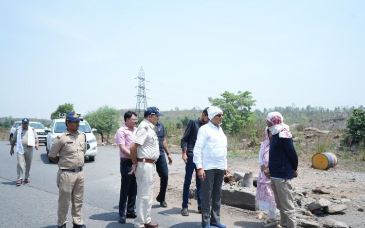 सांसद डॉ. राजेश मिश्रा ने NH-39 निर्माण कार्य का किया निरीक्षण, गुणवत्ता और समयसीमा पर दिया जोर