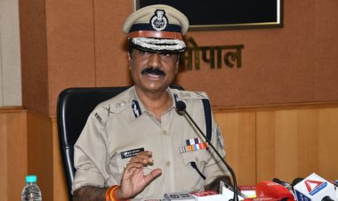 मध्य प्रदेश के DGP कैलाश मकवाना की मां का निधन