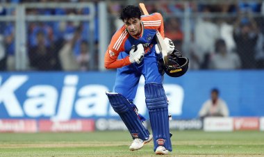 Abhishek Sharma ने गेंद से किया कमाल, क्या Gautam Gambhir देंगे नया रोल?