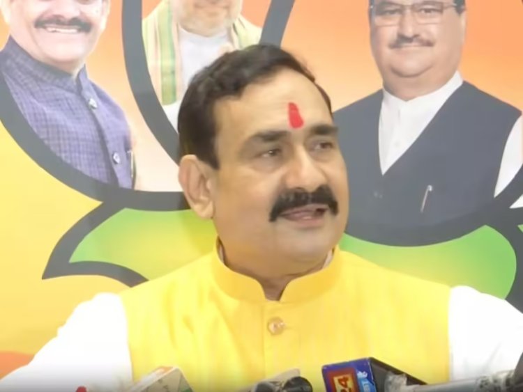 जिसको टिकट मिला है, उसको जिताएंगे... दतिया बवाल के बीच भोपाल पहुंचे नरोत्तम मिश्रा ने कह दी बड़ी बात