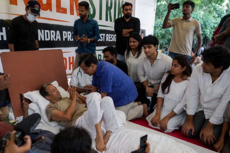 CJP Protest में अरविंद केजरीवाल पहुंचे, धर्मेंद्र प्रधान के इस्तीफे की मांग