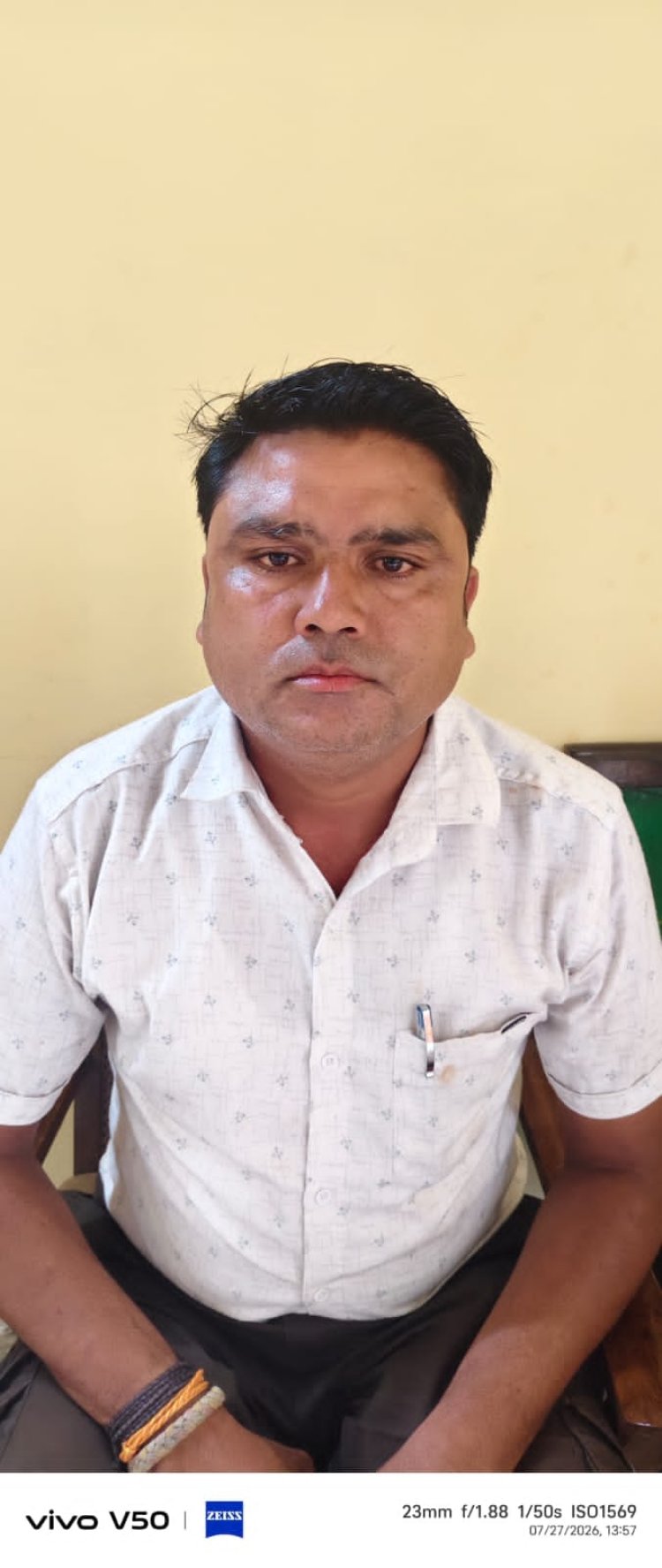 Jabalpur News: 19 हजार की रिश्वत लेते ग्राम रोजगार सहायक लोकायुक्त के हत्थे चढ़ा, NOC के नाम पर मांग रहा था घूस