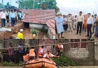 मऊगंज में बारिश से जलभराव, कमिश्नर-कलेक्टर ने किया निरीक्षण, 3 मजदूर रेस्क्यू
