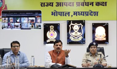 CM Dr. Mohan Yadav ने बाढ़ और जलभराव की स्थिति का लिया जायजा, 527 लोगों को सुरक्षित बचाया