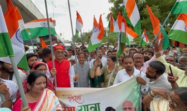 रीवा में विशाल तिरंगा यात्रा, डिप्टी CM राजेंद्र शुक्ल के साथ उमड़ा BJP कार्यकर्ताओं का हुजूम