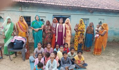 महाविद्यालय ने आंगनबाड़ी केंद्र को लिया गोद, नौनिहालों के भविष्य को मिलेगी नई उड़ान