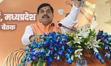 CM Orchha Visit : ओरछा में CM मोहन यादव ने कांग्रेस पर साधा निशाना, बोले- सत्ता की भूख में हर हथकंडा अपना रही...