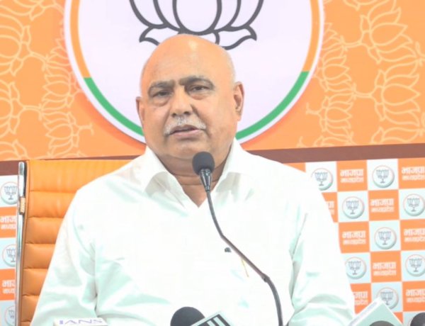 Ranchi में छात्रों पर लाठीचार्ज को लेकर Hemant Khandelwal का Rahul Gandhi पर हमला, CM ने भी की माफी की मांग
