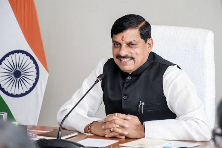 दतिया उपचुनाव की हार के बाद बीजेपी में हलचल, आशुतोष तिवारी पहुंचे सीएम हाउस