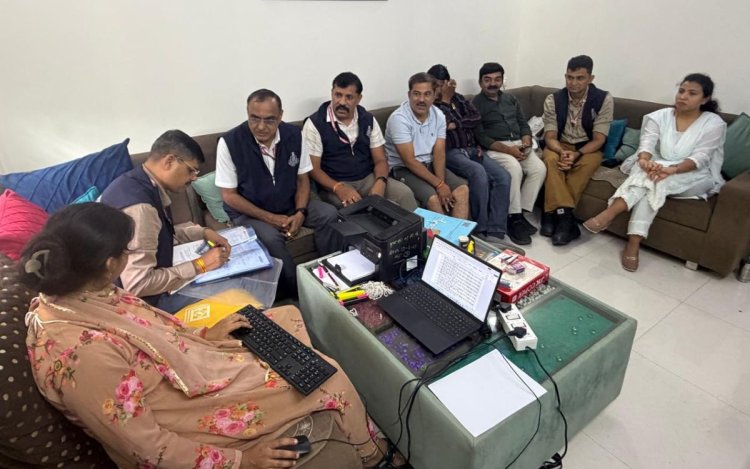 करोड़पति निकला MY Hospital का फार्मासिस्ट, EOW के छापे में मिली आय से 108% अधिक संपत्ति