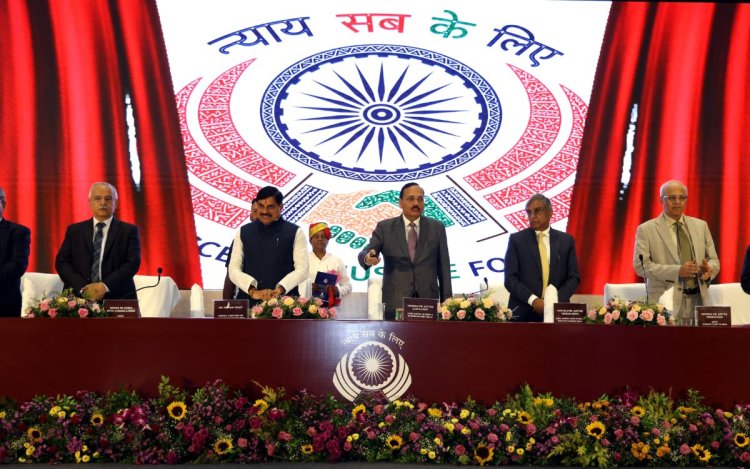 न्याय तक पहुंच आसान बनाने पर दो दिन मंथन, Indore में CJI Suryakant ने किया West Zone Conference का उद्घाटन