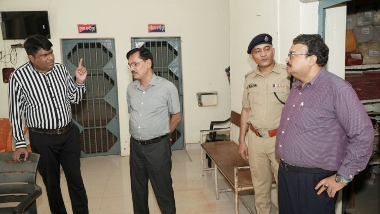 मऊगंज: मुख्यमंत्री जन विश्वास अभियान के तहत हनुमना में प्रशासनिक और पुलिस अधिकारियों का निरीक्षण