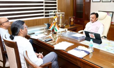 Doctors Attendance : डिप्टी CM राजेन्द्र शुक्ल का सख्त निर्देश, ड्यूटी पर तैनात डॉक्टर समय पर रहें उपस्थित