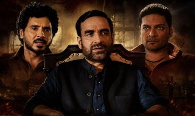 Mirzapur The Movie ने सिनेमाघरों में मचाया भौकाल, दर्शकों की मिली-जुली प्रतिक्रिया; Ravi Kishan की एंट्री बनी चर्चा का विषय