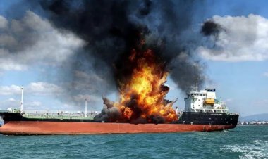 US Attacks Iran : अमेरिका का 5 ईरानी टैंकरों पर हमला, जवाब में ईरान ने जॉर्डन के US बेस पर 20 मिसाइलें दागीं
