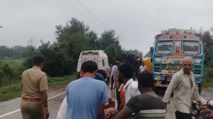 Rewa Accident : रीवा- सीधी मार्ग पर बस और लोडिंग ट्रक की टक्कर, 5 लोगों की दर्दनाक मौत